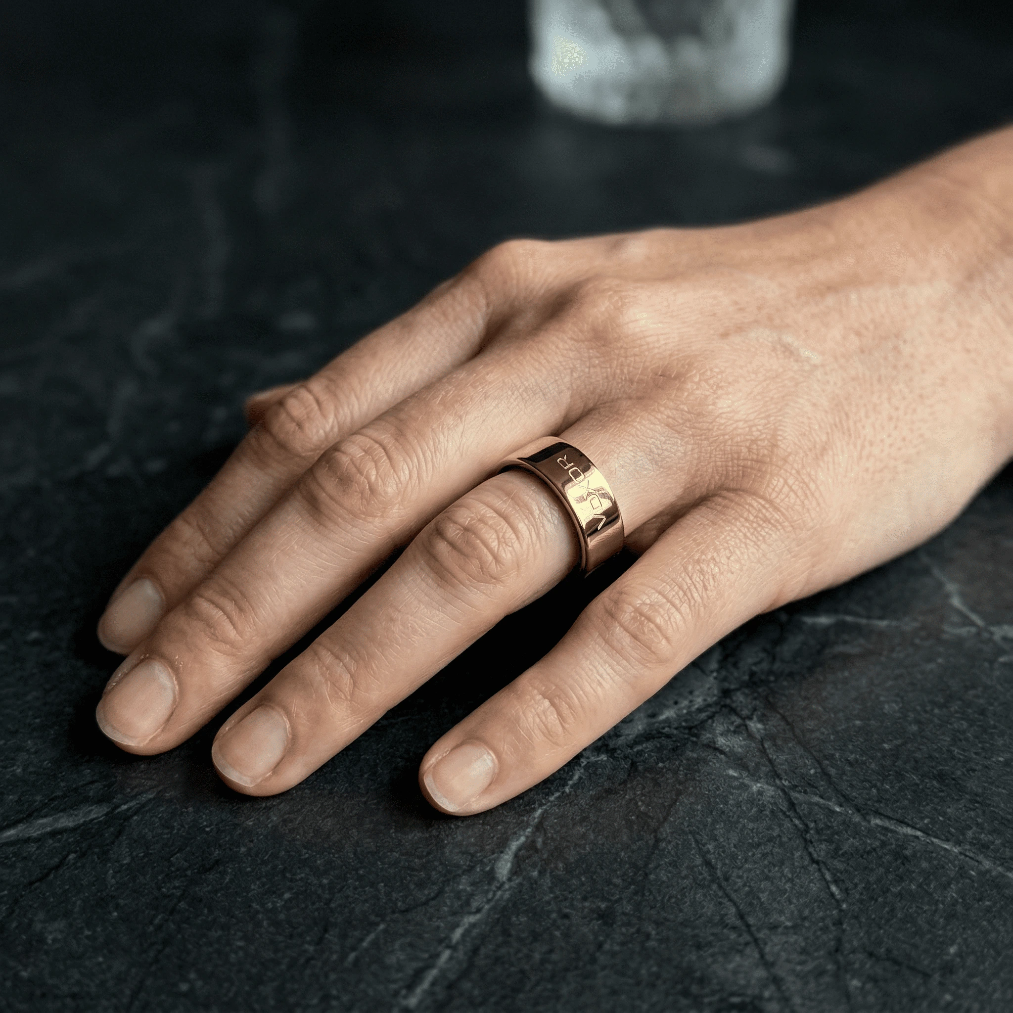 VOXOR Smart Ring tracking biometrics in real time
